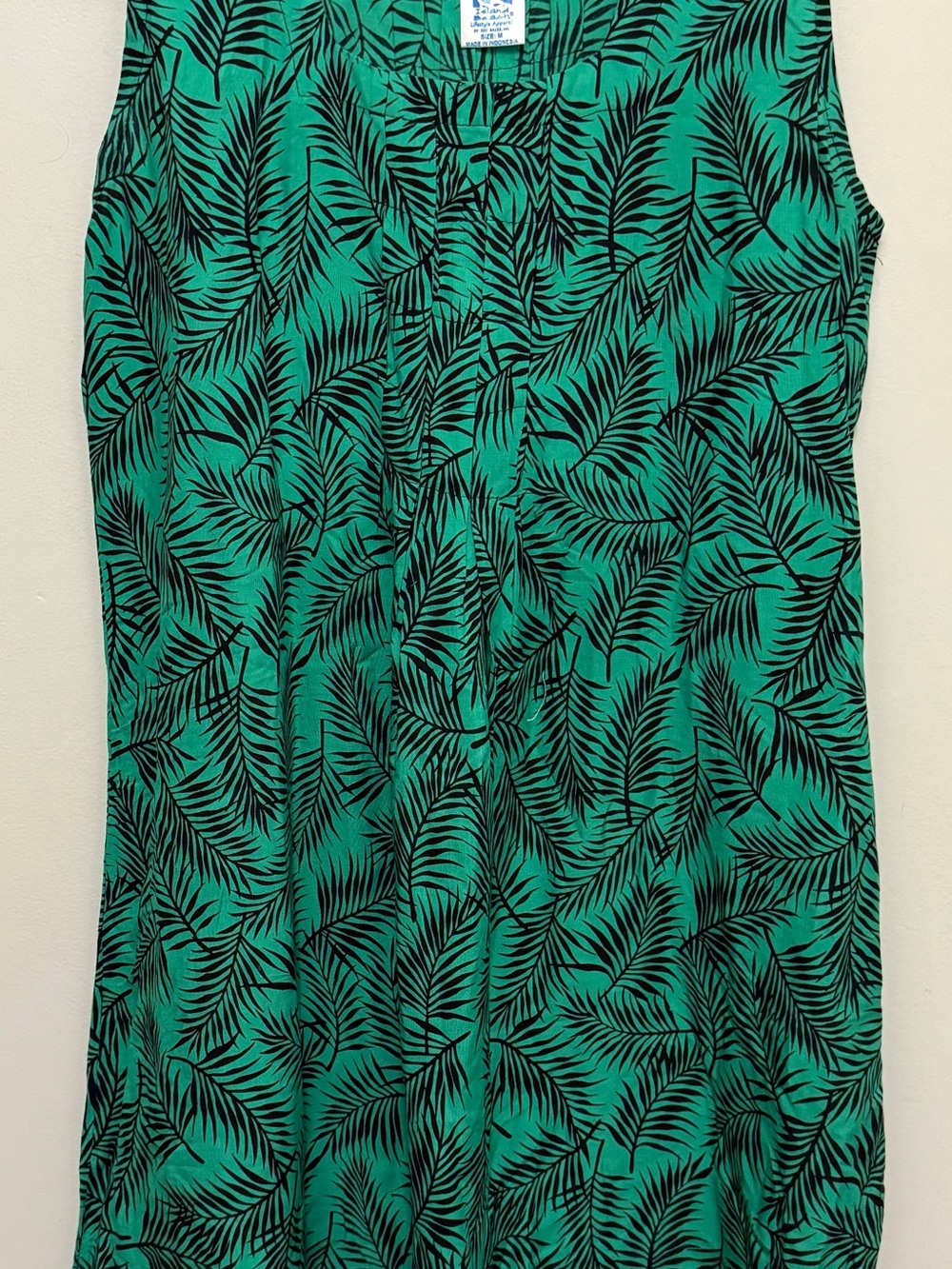 Green Leaf-Print Sleeveless Women's Dress